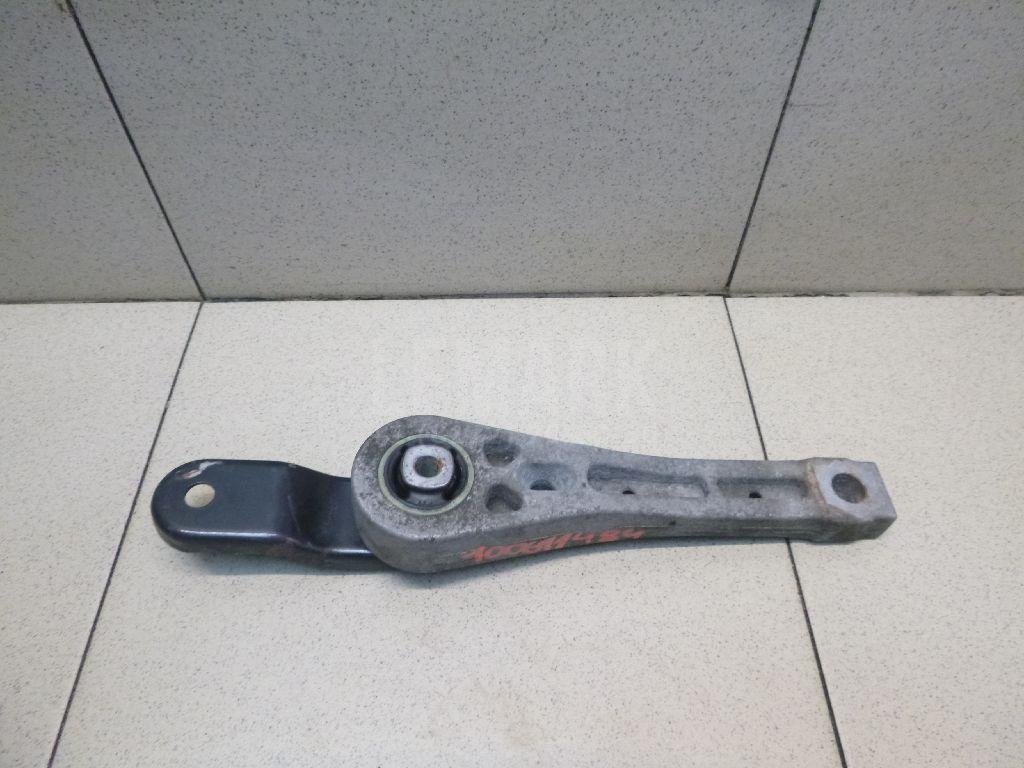 Опора двигателя задняя