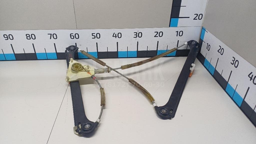 Стеклоподъемник электр. передний правый