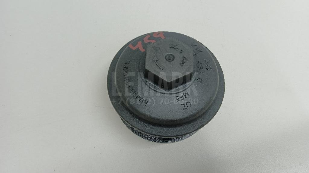 Крышка масляного фильтра