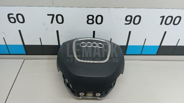 Подушка безопасности в рулевое колесо