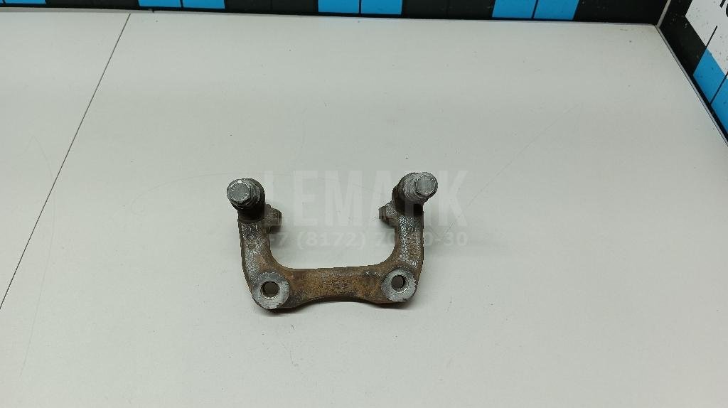 Скоба суппорта заднего