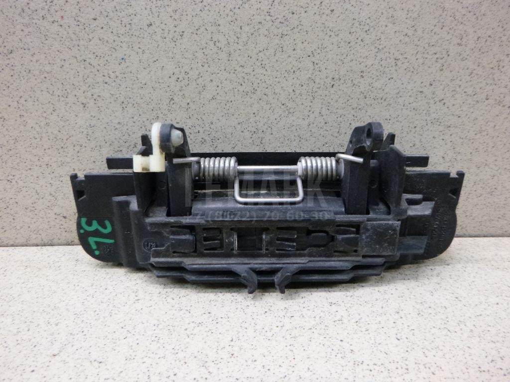 Ручка двери задней наружная левая