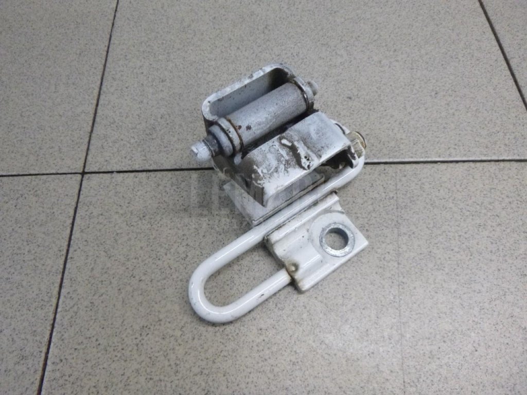 Петля двери задней левой нижняя