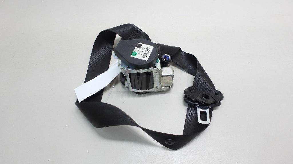 Ремень безопасности с пиропатроном