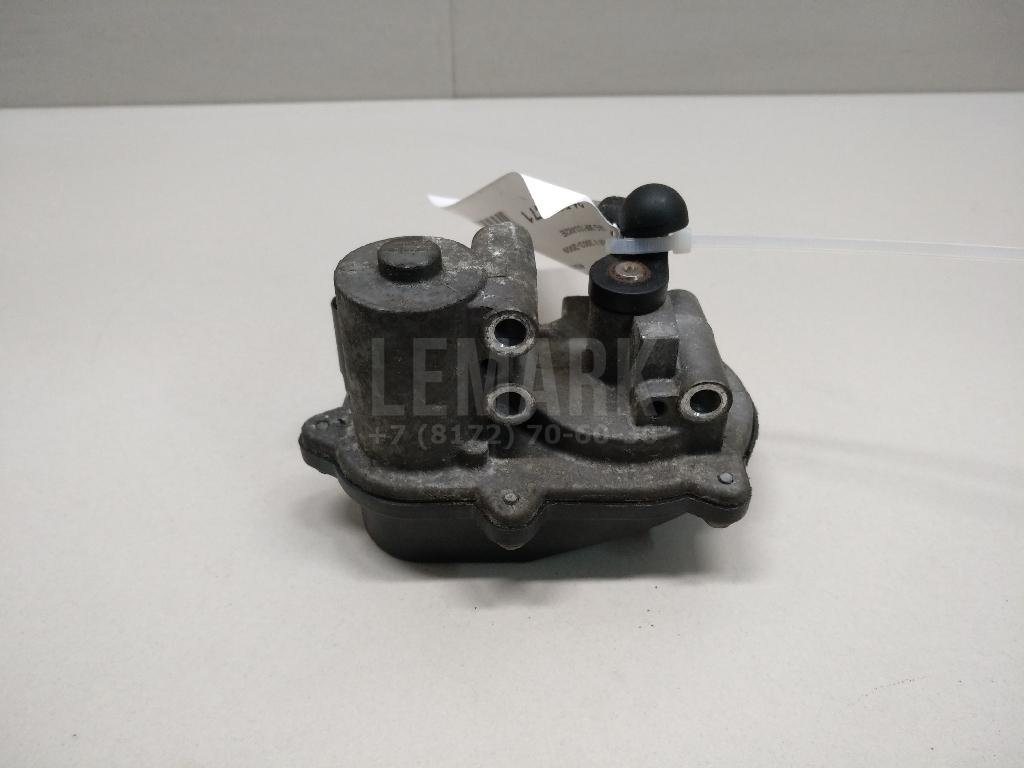 Механизм изменения длины впускного коллектора