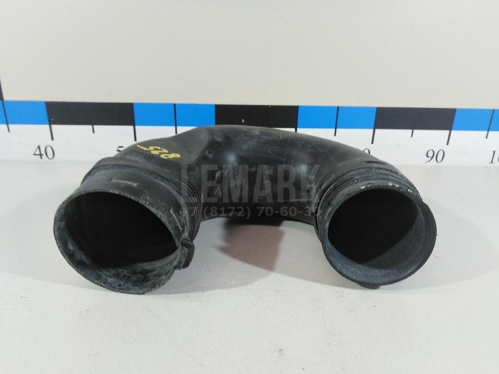 Патрубок воздушного фильтра