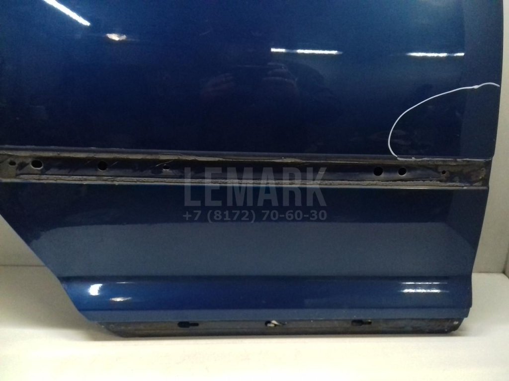 Дверь задняя правая