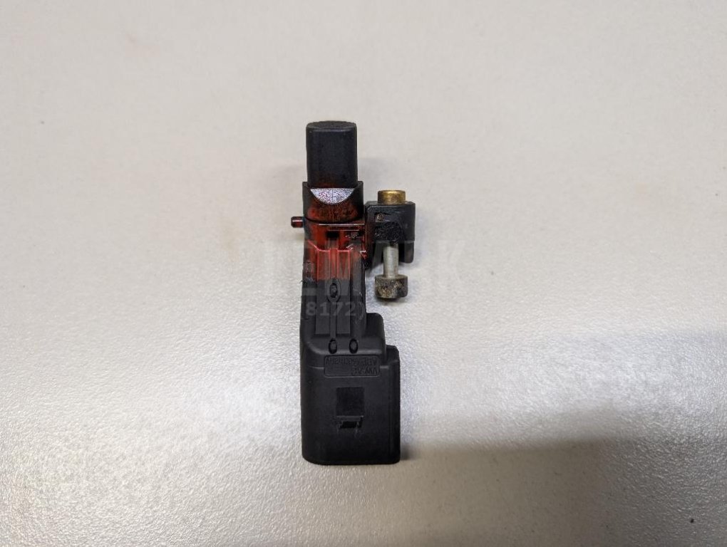 Датчик положения коленвала