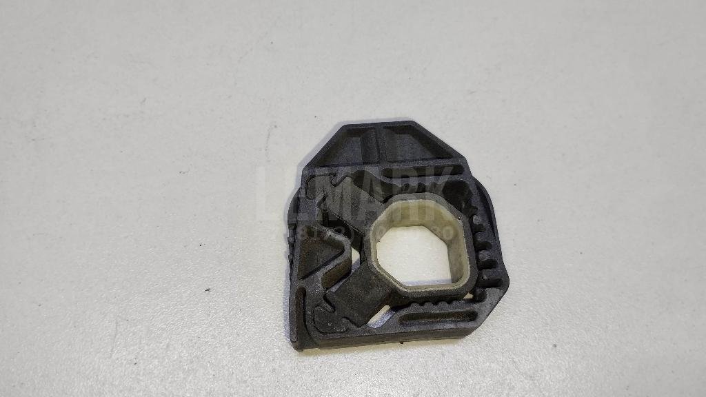 Кронштейн радиатора для  Acura RDX 2006-2012