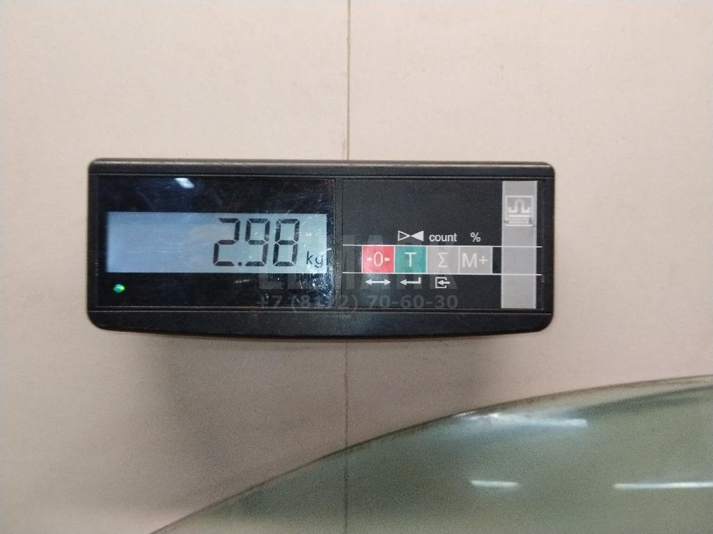 Стекло двери передней левой