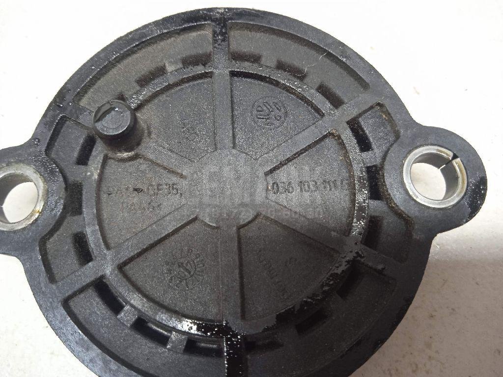 Крышка распредвала