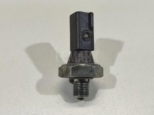 Датчик давления масла