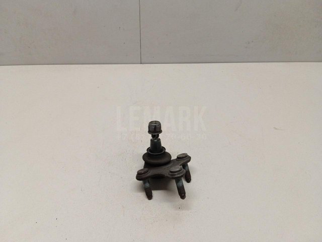 Опора шаровая правая передней подвески