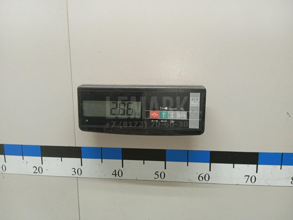 Стекло двери передней левой