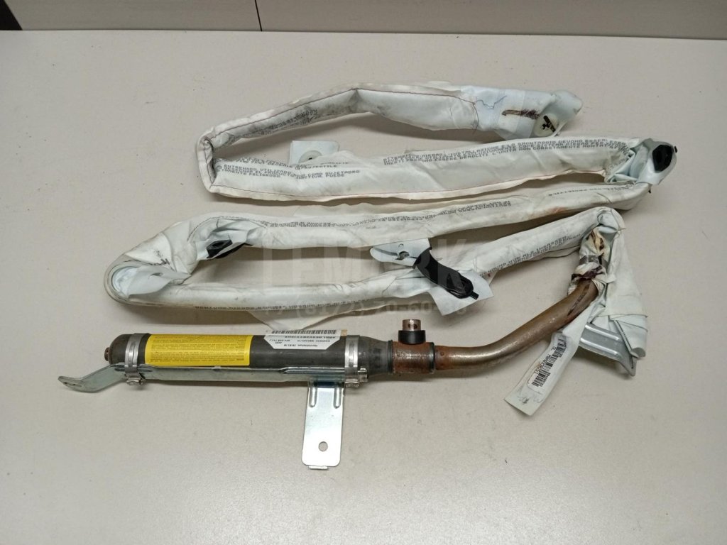 Подушка безопасности боковая (шторка)