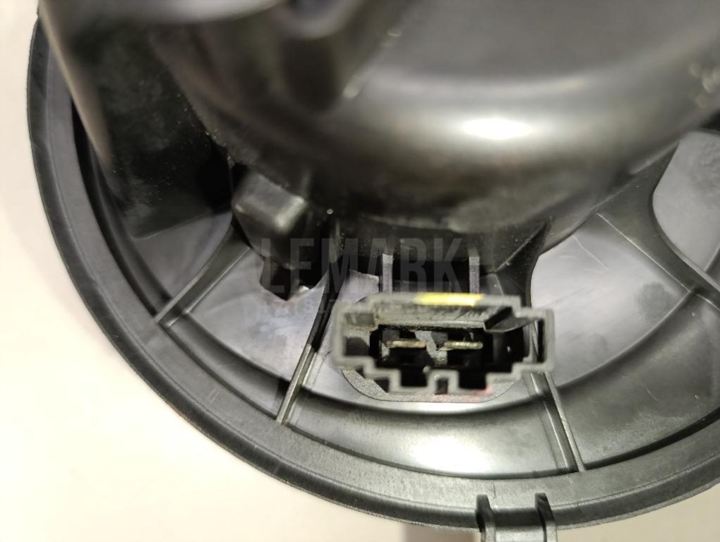 Моторчик отопителя