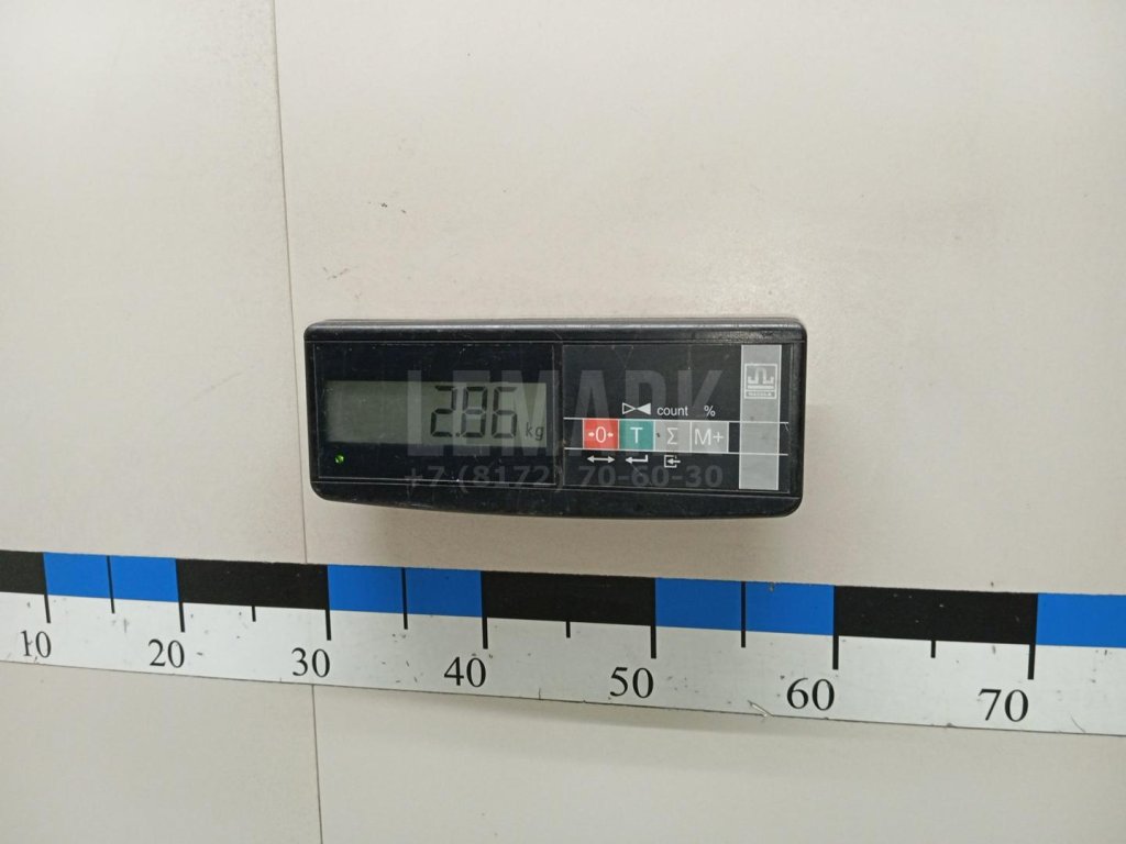 Стекло двери передней левой