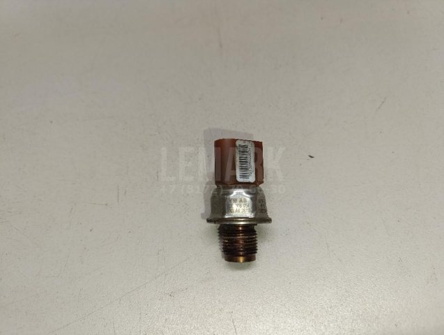 Датчик давления топлива