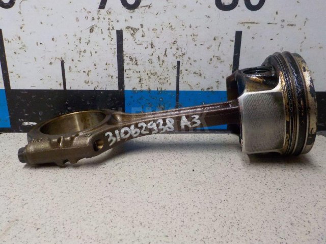 Поршень с шатуном