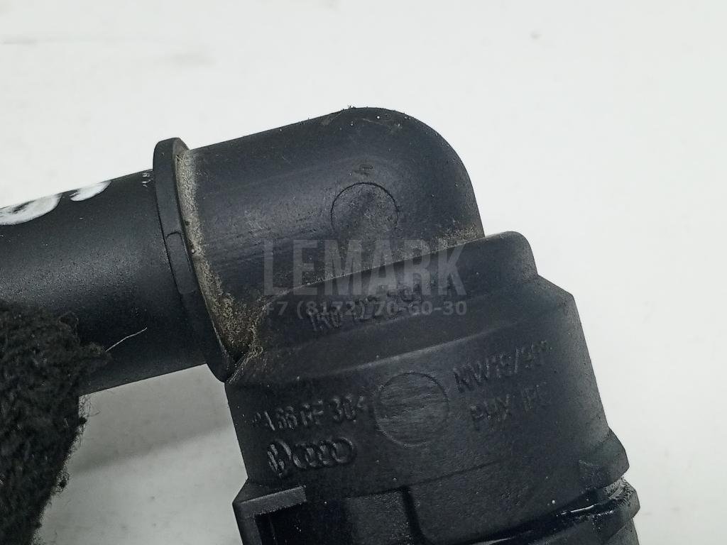 Фланец двигателя системы охлаждения