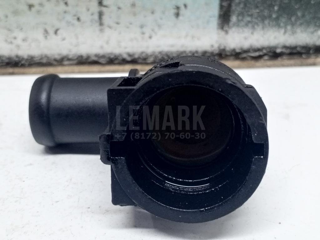 Фланец двигателя системы охлаждения