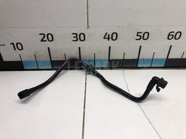 Шланг вакуумного усилителя тормоза