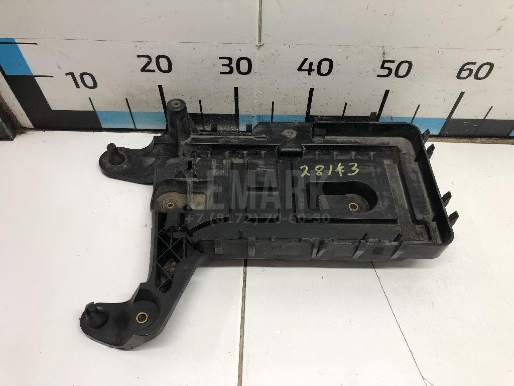 Крепление АКБ (корпус/подставка)