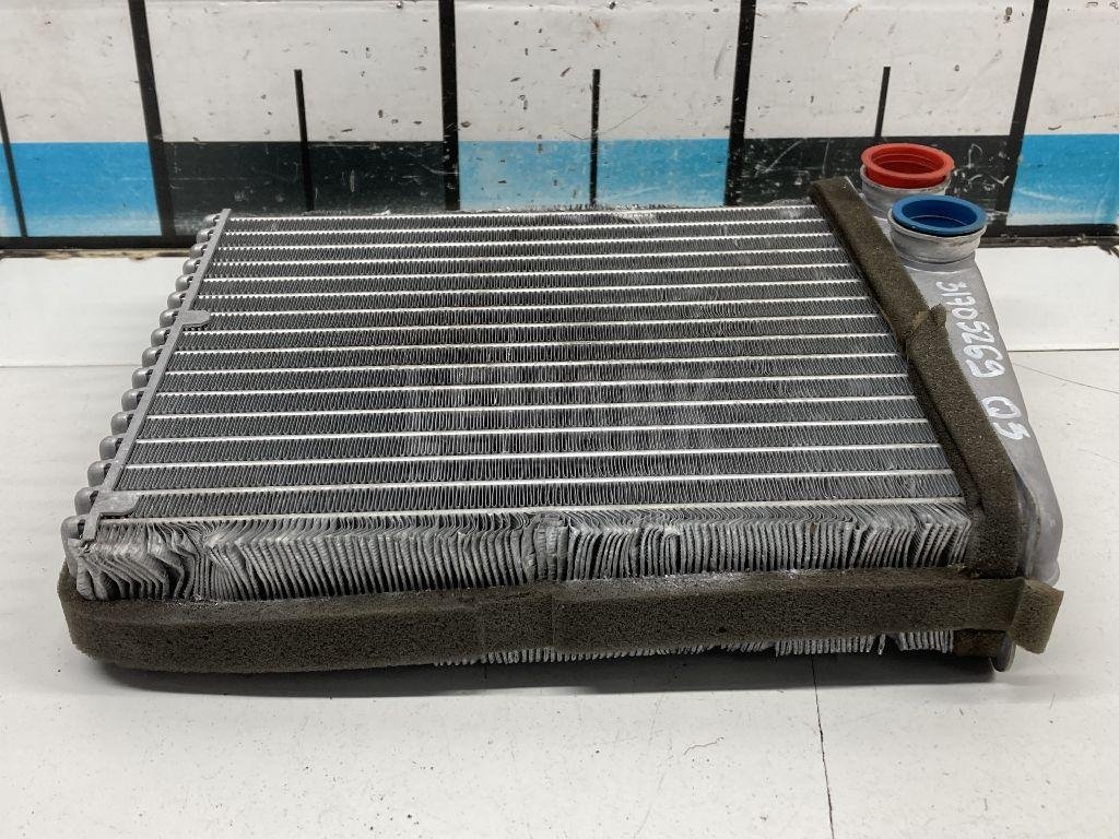 Радиатор отопителя