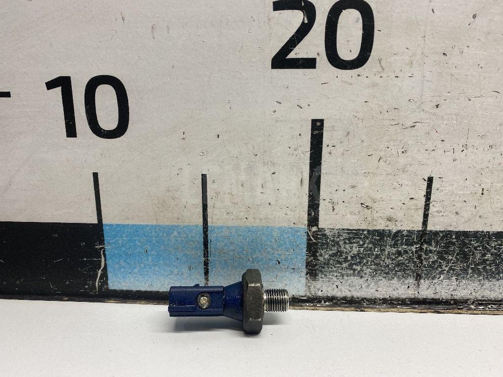 Датчик давления масла