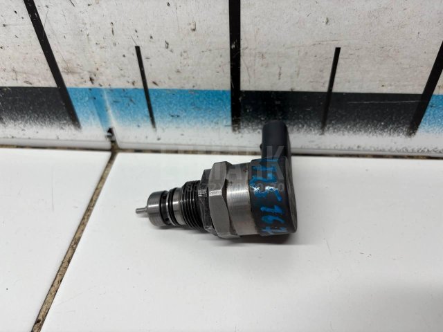 Регулятор давления топлива