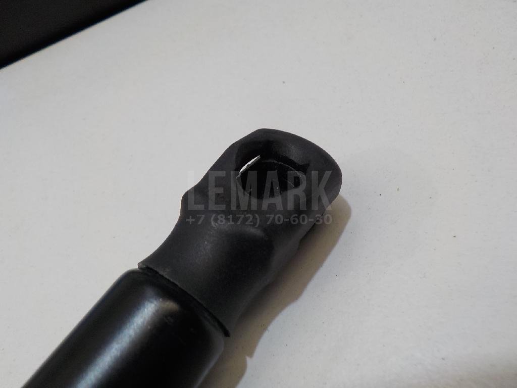 Амортизатор двери багажника