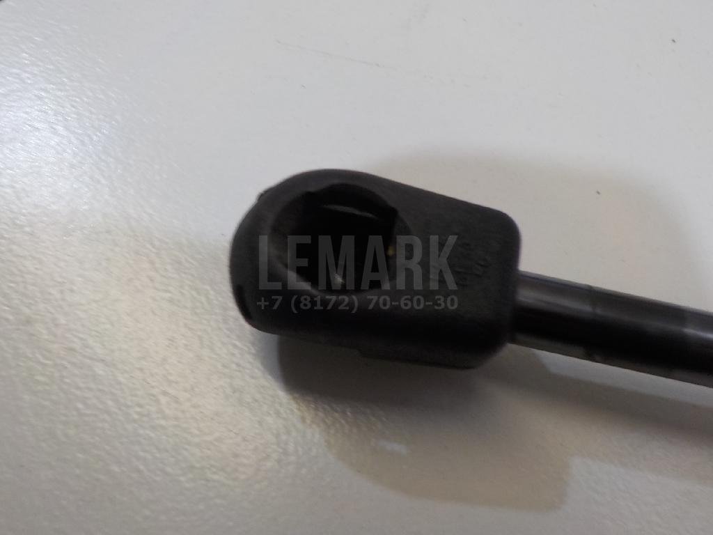 Амортизатор двери багажника