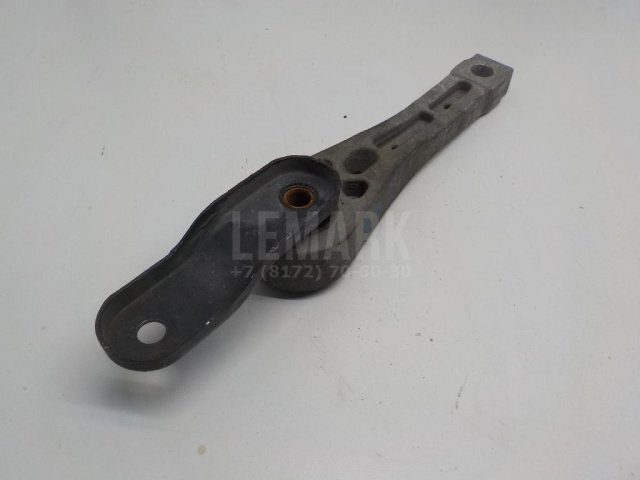 Опора двигателя задняя