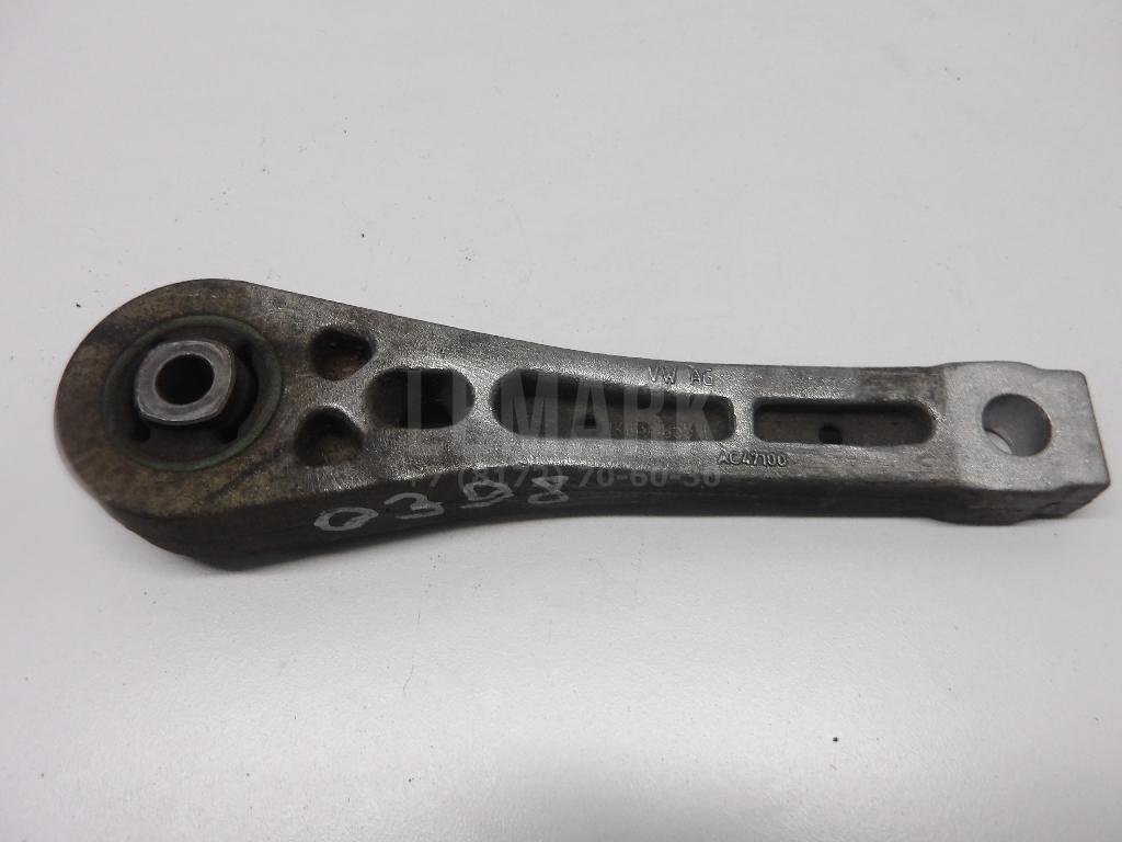 Опора двигателя задняя