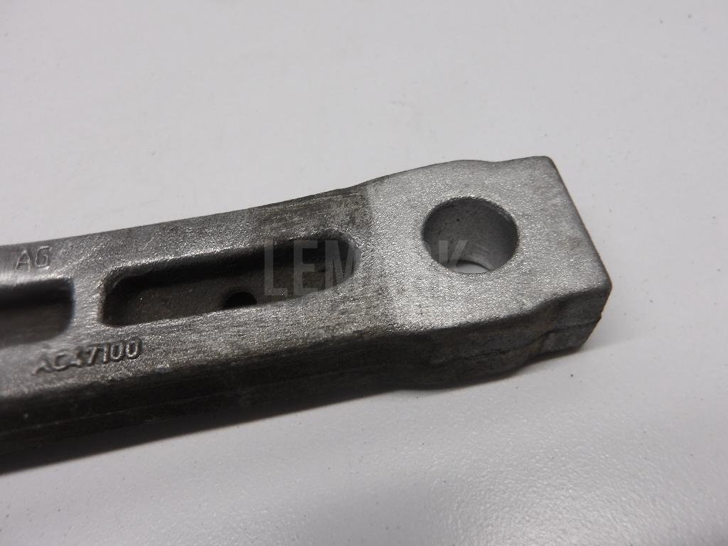 Опора двигателя задняя