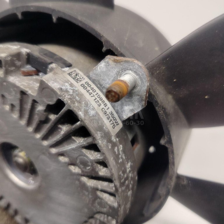 Вентилятор радиатора