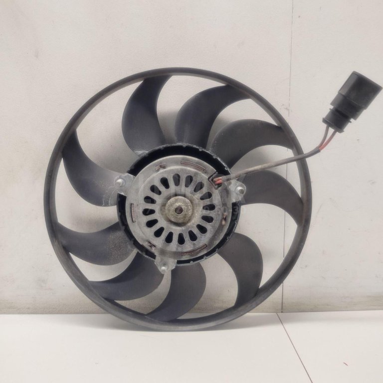 Вентилятор радиатора