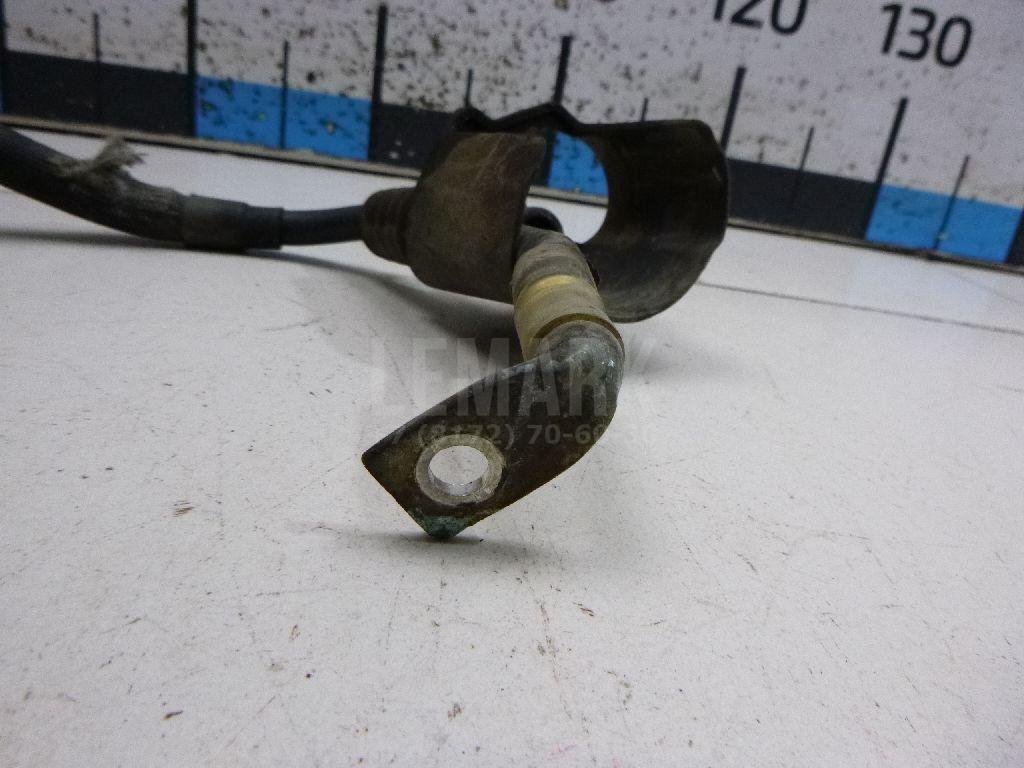 Клемма аккумулятора плюс