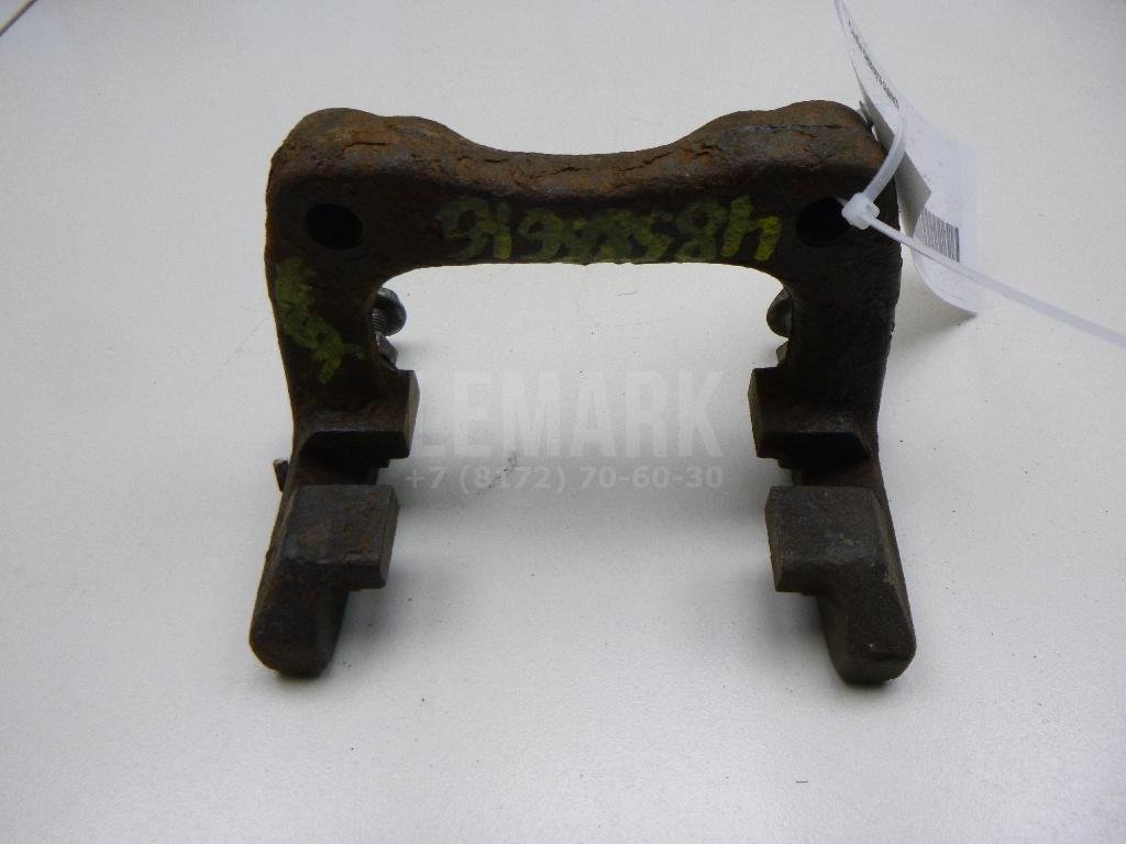 Скоба суппорта заднего