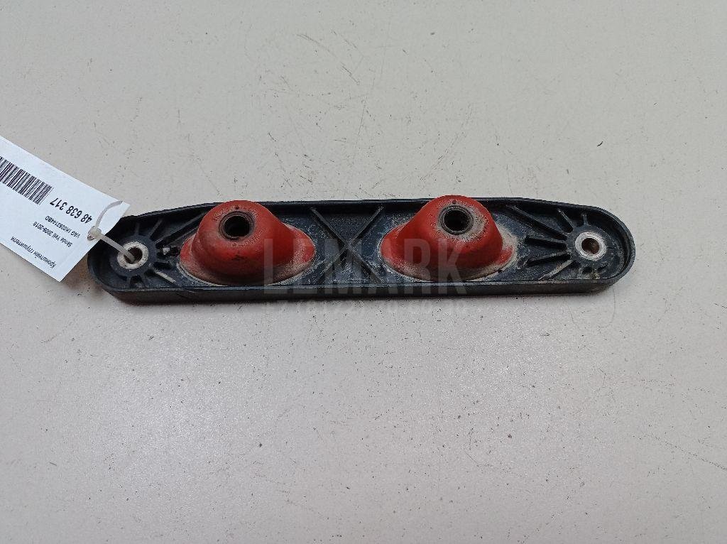 Кронштейн глушителя