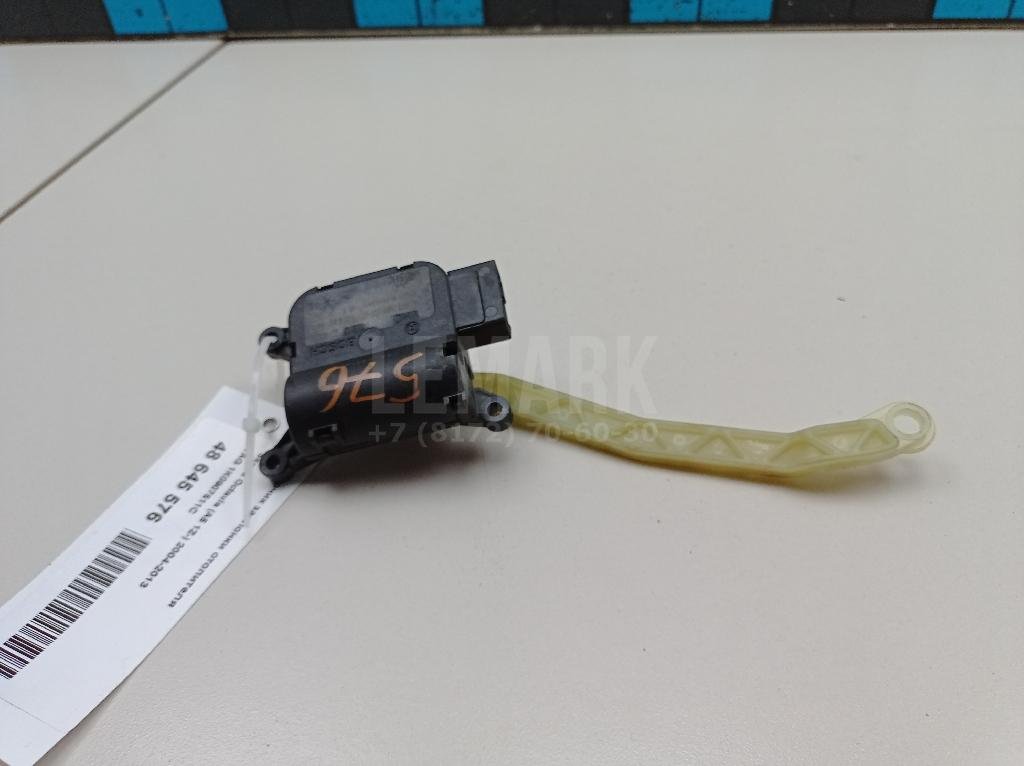 Моторчик заслонки отопителя