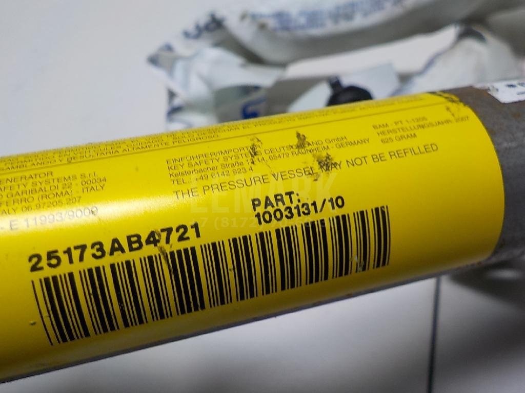 Подушка безопасности боковая (шторка)