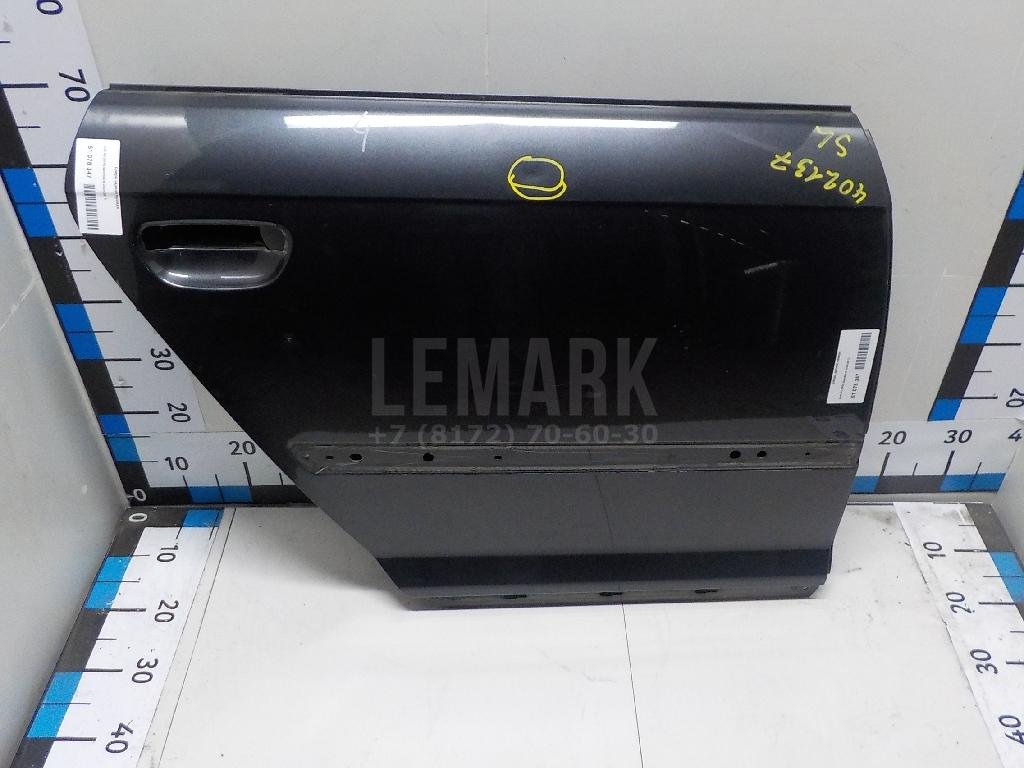 Дверь задняя правая