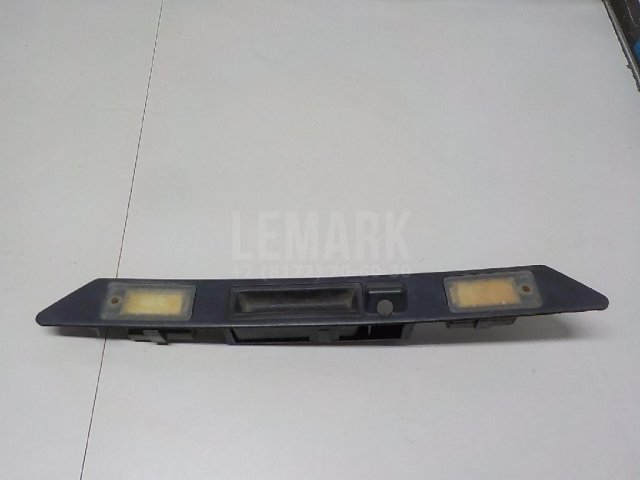 Накладка двери багажника