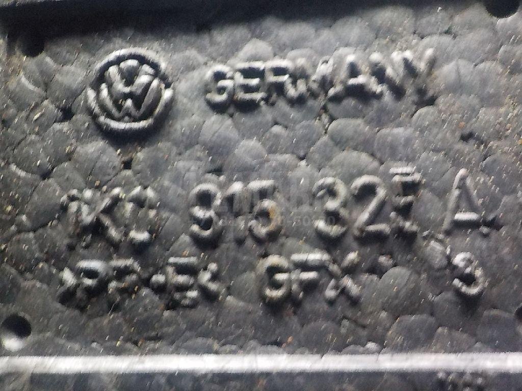 Крепление АКБ (корпус/подставка)