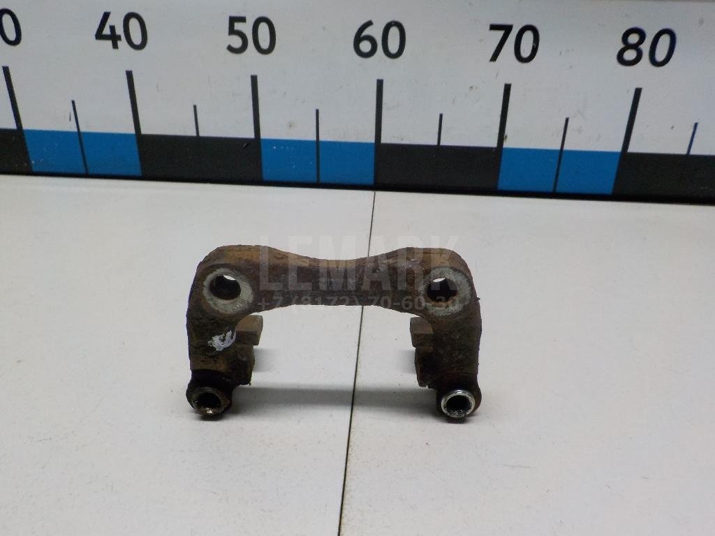 Скоба суппорта заднего