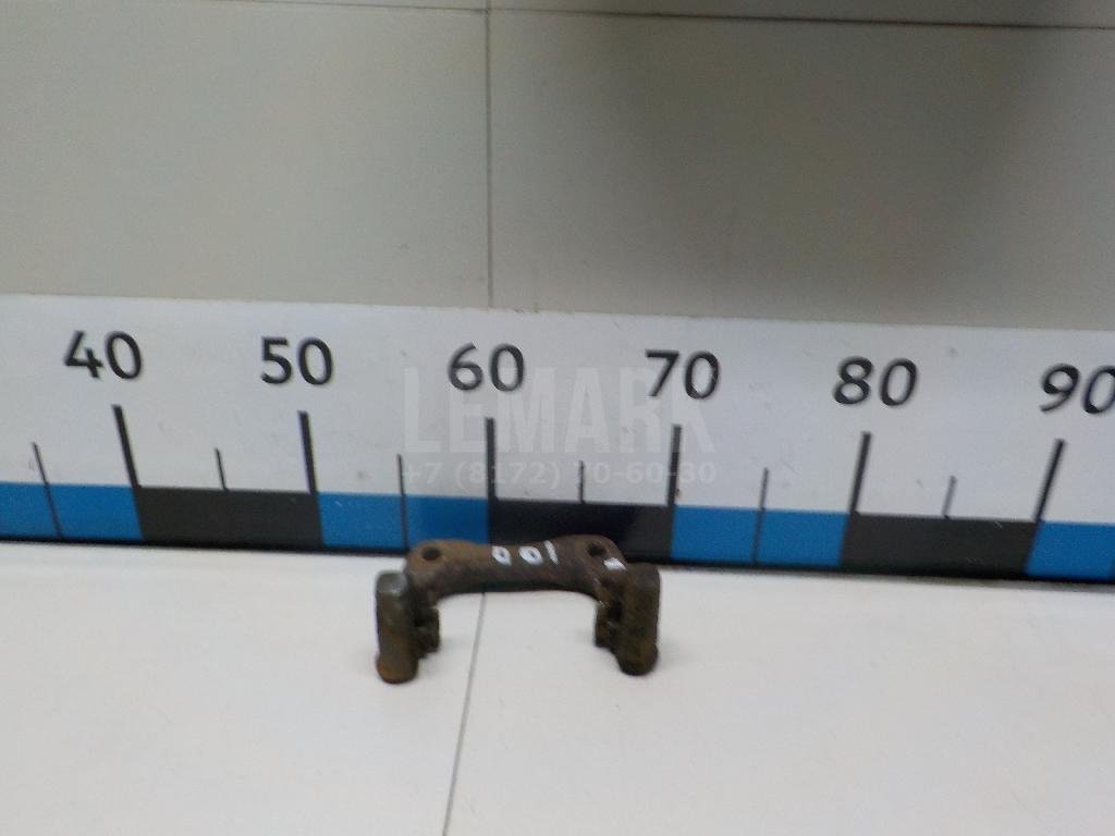 Скоба суппорта заднего