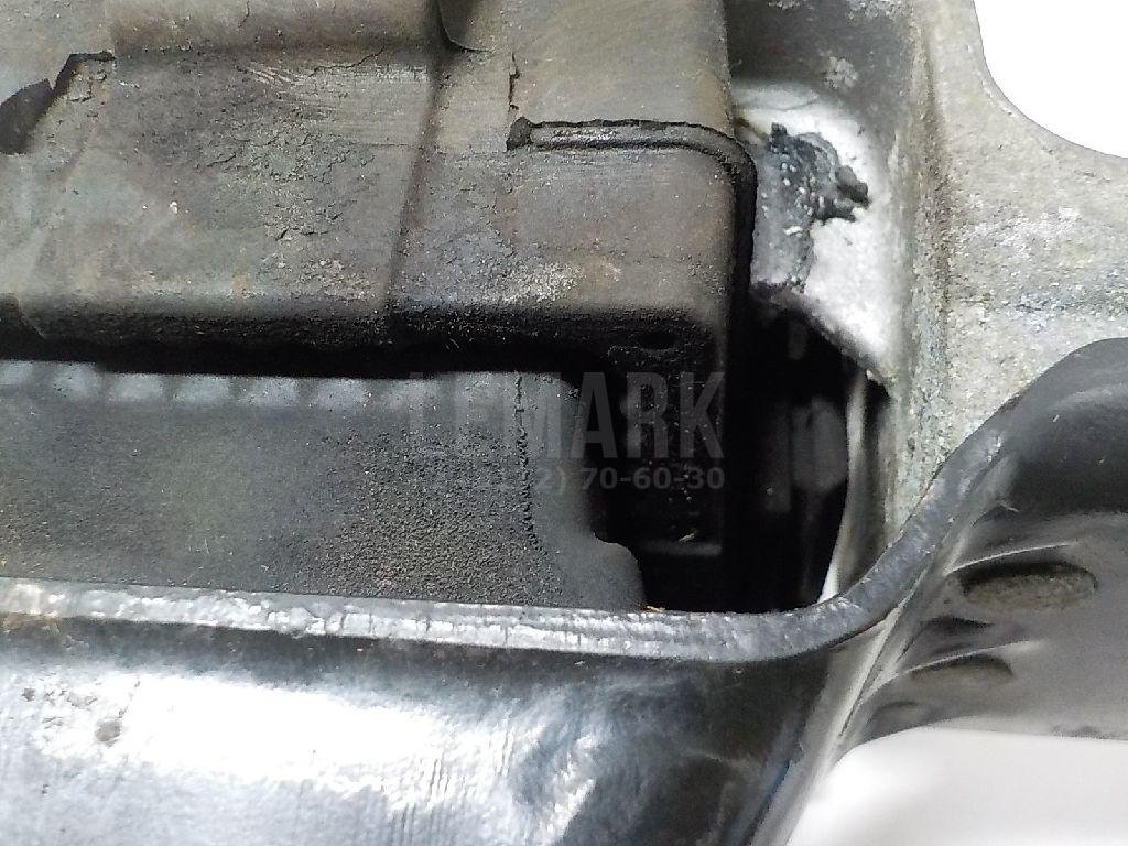 Опора двигателя левая