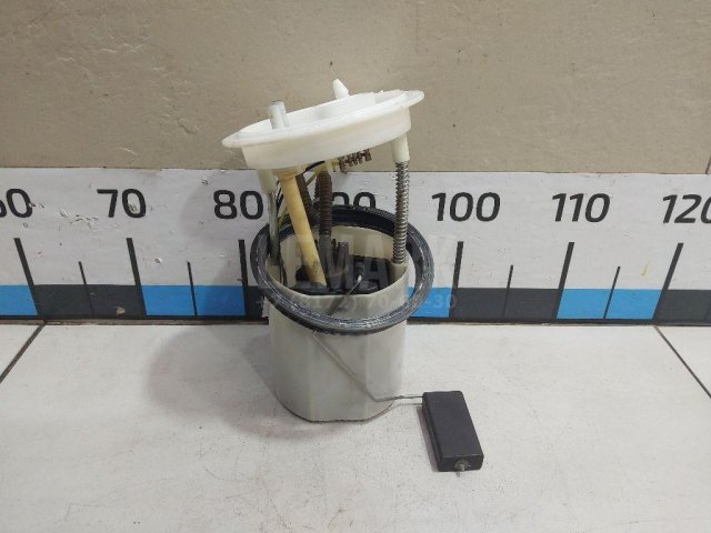 Насос топливный электрический