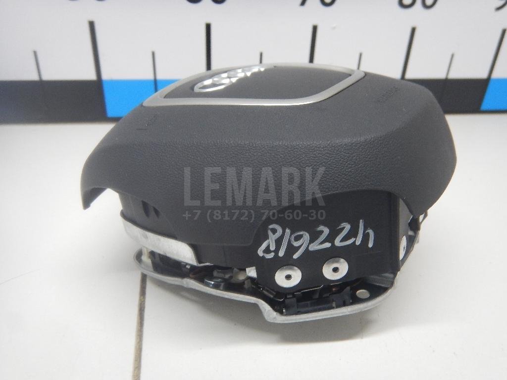 Крышка подушки безопасности (в рулевое колесо)